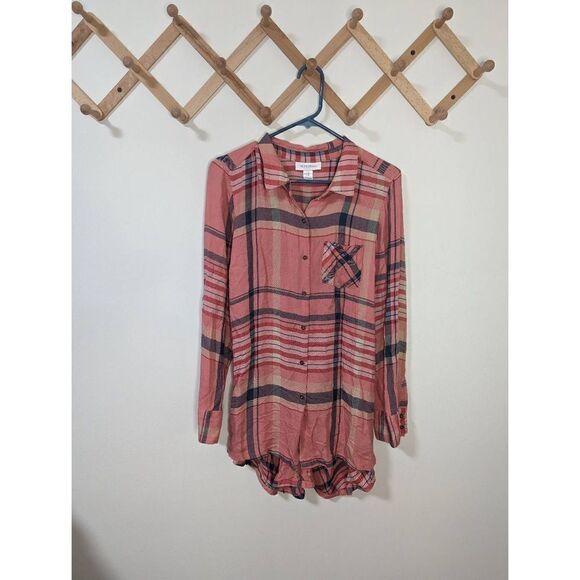 Motherhood Maternity Plaid Pink Button Up Tie Back Maternity Top - Size M - Picture 1 of 9